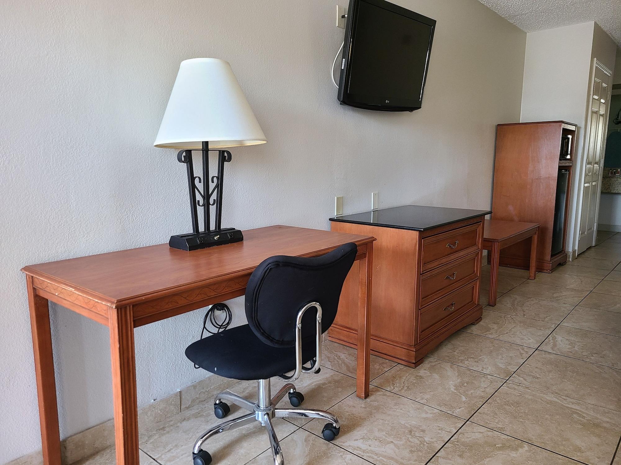 Quality Inn & Suites Orlando East - Ucf Area Alafaya Extérieur photo