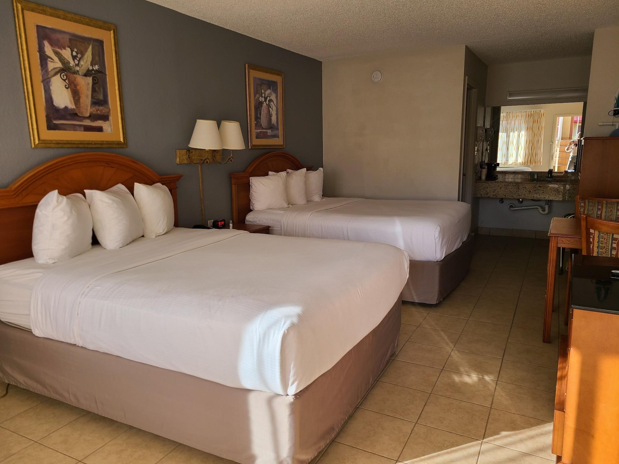 Quality Inn & Suites Orlando East - Ucf Area Alafaya Extérieur photo