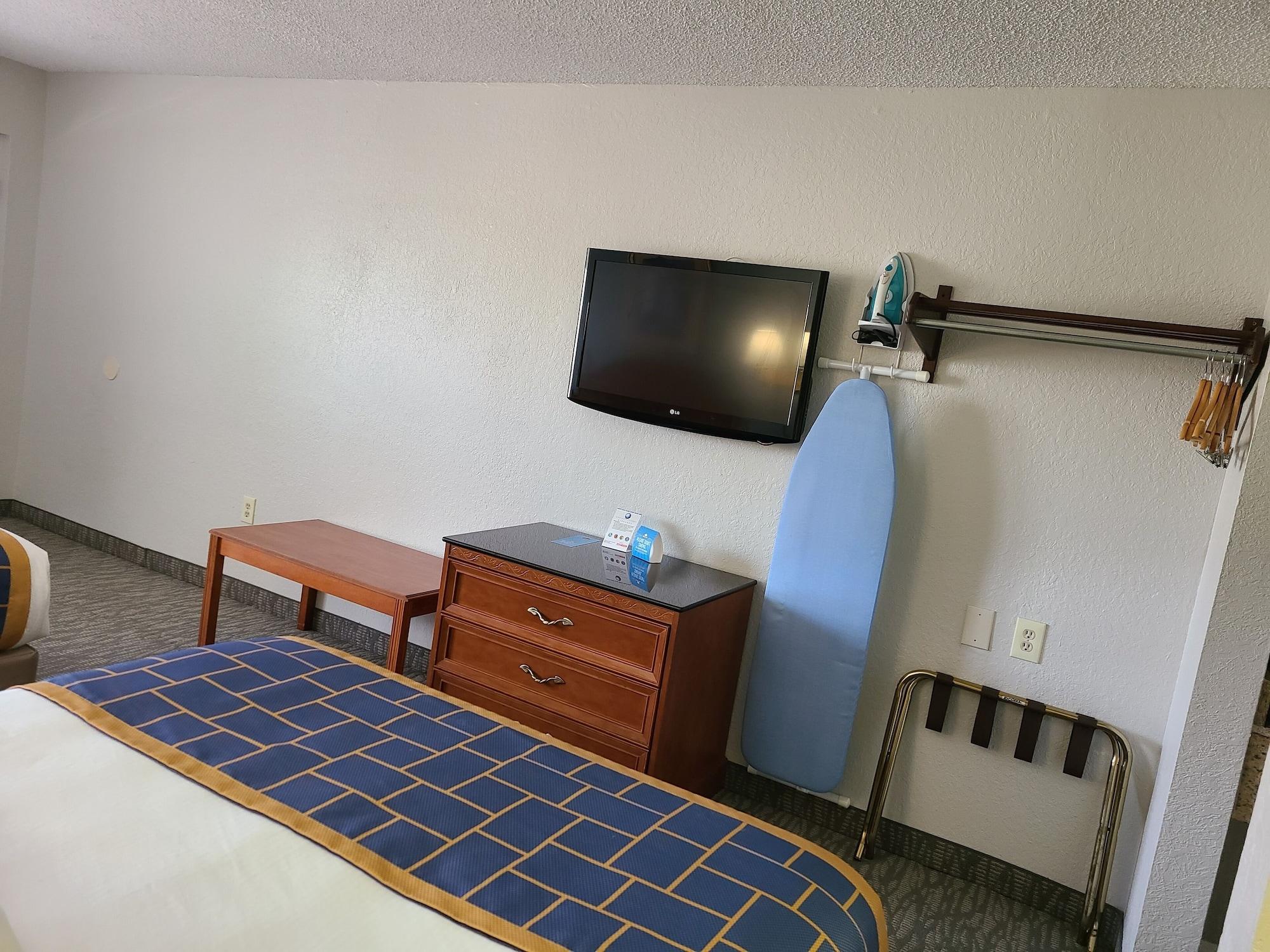 Quality Inn & Suites Orlando East - Ucf Area Alafaya Extérieur photo