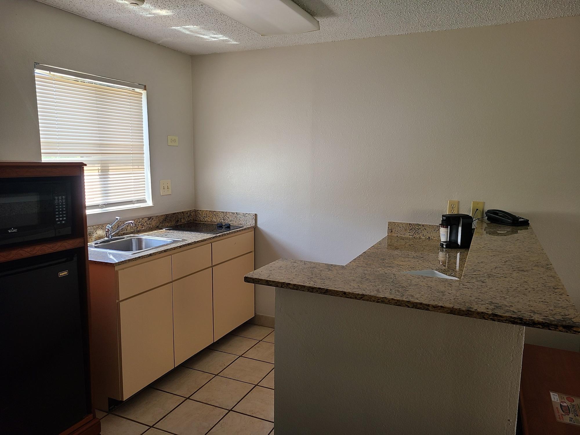 Quality Inn & Suites Orlando East - Ucf Area Alafaya Extérieur photo