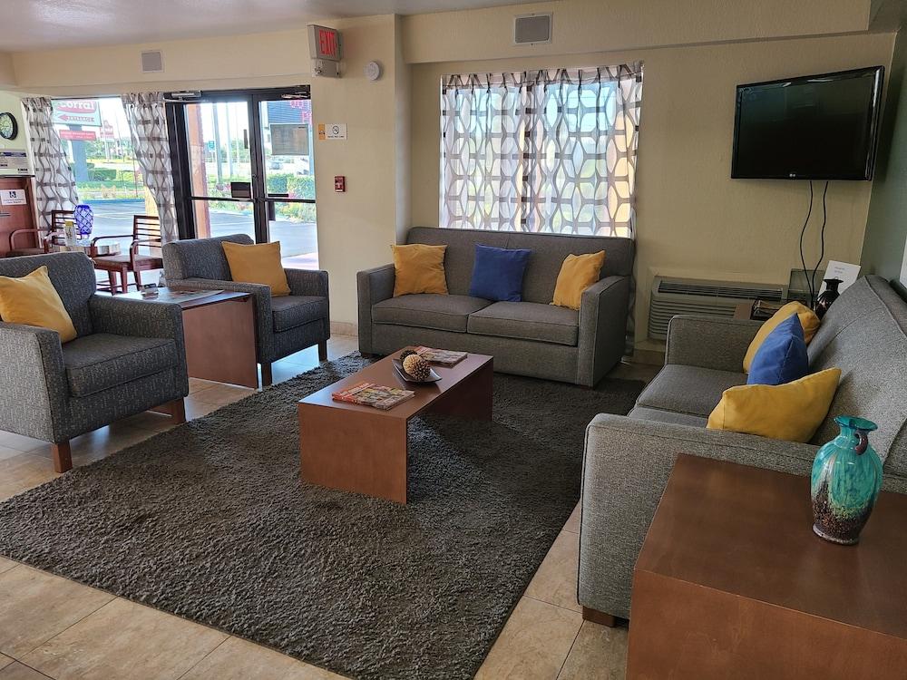 Quality Inn & Suites Orlando East - Ucf Area Alafaya Extérieur photo
